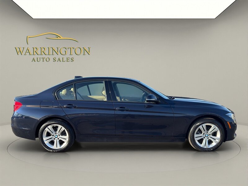 2016 BMW 328i xDrive - Photo 8 - Warrington, PA 18976