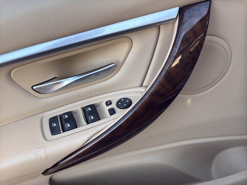 2016 BMW 328i xDrive - Photo 12 - Warrington, PA 18976