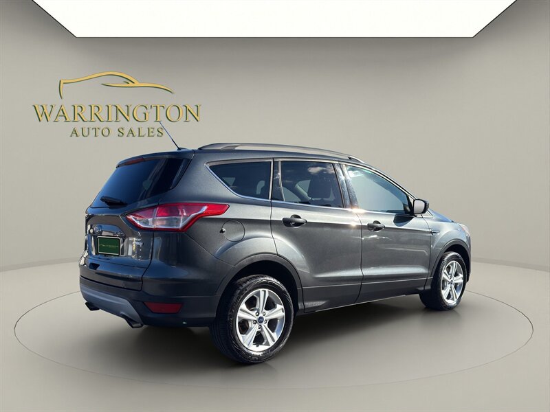 2016 Ford Escape SE - Photo 7 - Warrington, PA 18976