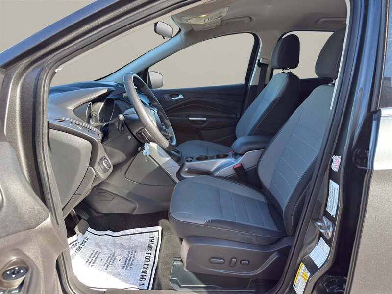 2016 Ford Escape SE - Photo 9 - Warrington, PA 18976