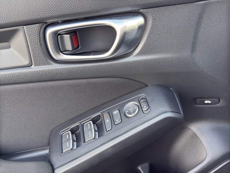2025 Honda Civic Sedan LX - Photo 12 - Warrington, PA 18976