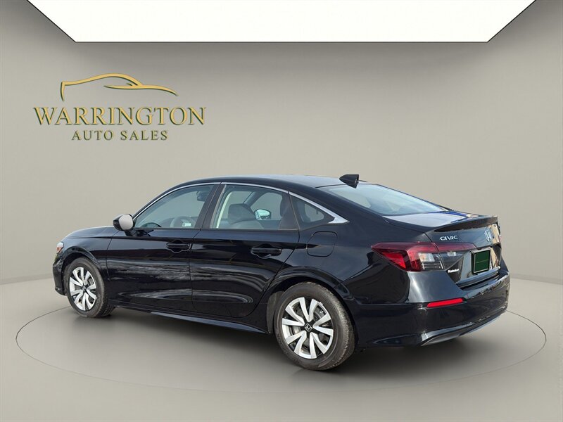 2025 Honda Civic Sedan LX - Photo 5 - Warrington, PA 18976
