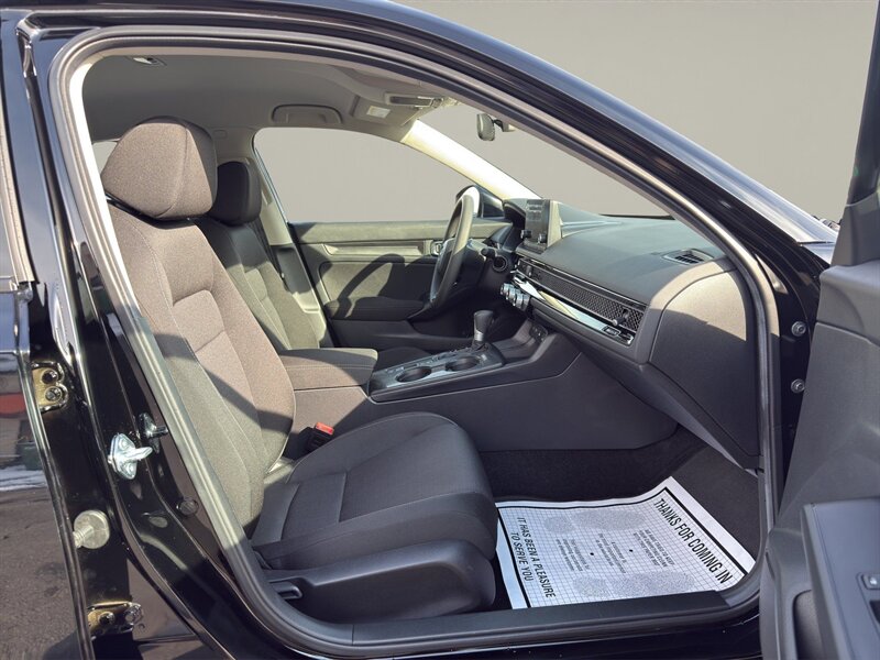 2025 Honda Civic Sedan LX - Photo 18 - Warrington, PA 18976