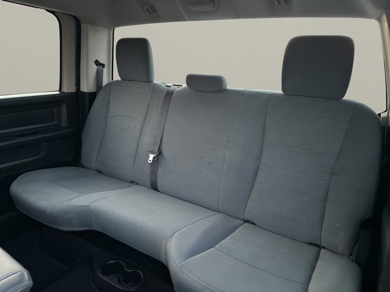 2016 RAM 3500 Tradesman - Photo 13 - Warrington, PA 18976