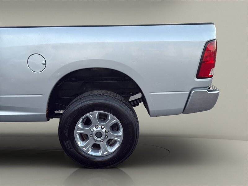 2016 RAM 3500 Tradesman - Photo 23 - Warrington, PA 18976