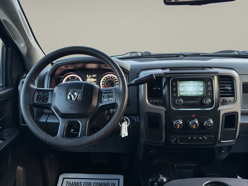 2016 RAM 3500 Tradesman - Photo 14 - Warrington, PA 18976