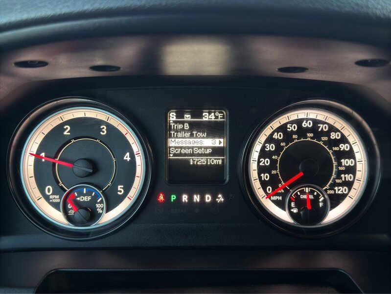 2016 RAM 3500 Tradesman - Photo 11 - Warrington, PA 18976