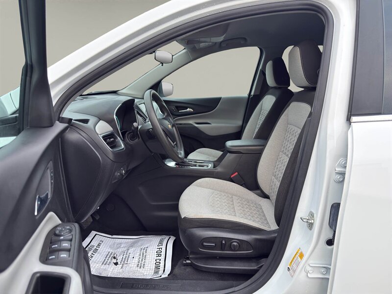 2023 Chevrolet Equinox FWD LT - Photo 9 - Warrington, PA 18976