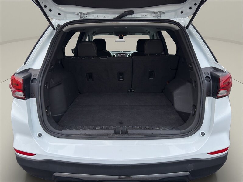 2023 Chevrolet Equinox FWD LT - Photo 20 - Warrington, PA 18976
