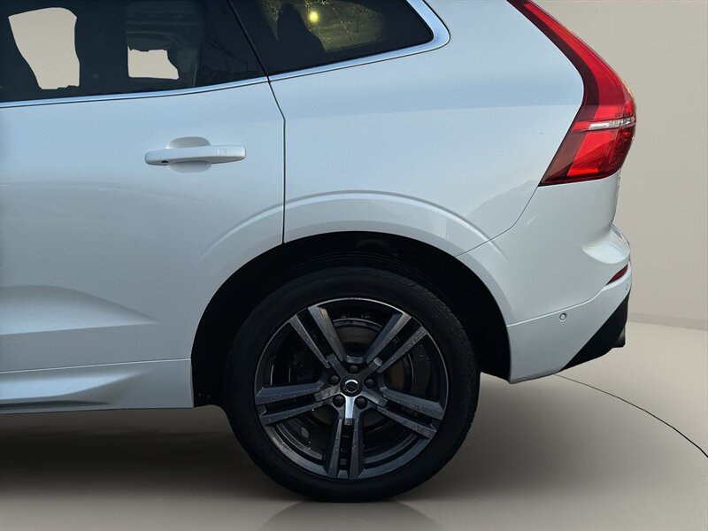 2019 Volvo XC60 T6 Momentum - Photo 23 - Warrington, PA 18976