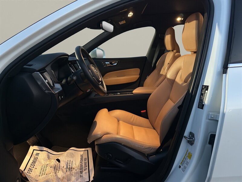 2019 Volvo XC60 T6 Momentum - Photo 9 - Warrington, PA 18976