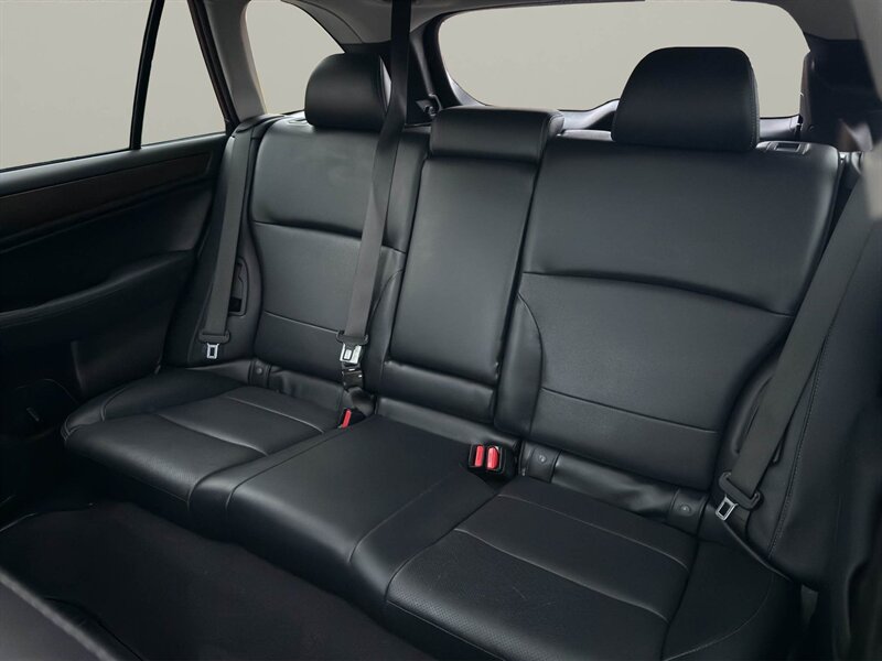 2016 Subaru Outback 2.5i Limited - Photo 14 - Warrington, PA 18976