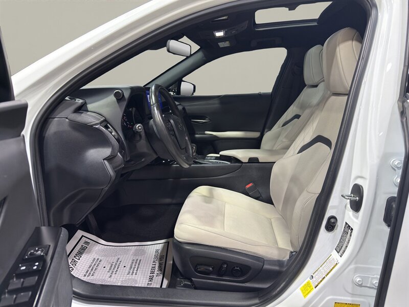 2023 Lexus UX 250h F SPORT Design - Photo 9 - Warrington, PA 18976