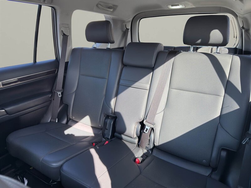 2019 Lexus GX 460 - Photo 13 - Warrington, PA 18976