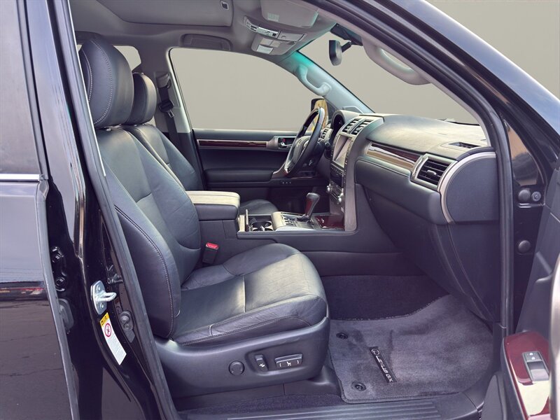 2018 Lexus GX 460 - Photo 17 - Warrington, PA 18976