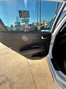 2019 Kia Optima LX - Photo 19 - Houston, TX 77063-5630