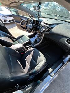 2015 Hyundai ELANTRA Limited   - Photo 16 - Houston, TX 77063-5630