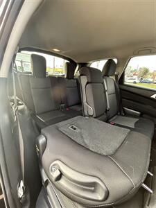 2017 Nissan Pathfinder S   - Photo 16 - Houston, TX 77063-5630
