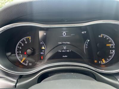 2020 Jeep Grand Cherokee Limited 4X4 - Photo 19 - Beaverton, OR 97005