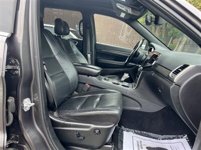2020 Jeep Grand Cherokee Limited 4X4 - Photo 13 - Beaverton, OR 97005