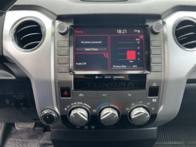 2020 Toyota Tundra SR5   - Photo 13 - Beaverton, OR 97005