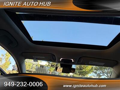 2022 Toyota Corolla Cross XLE - Photo 11 - Laguna Hills, CA 92653