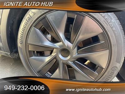 2024 Tesla Model Y Long Range RWD   - Photo 7 - Laguna Hills, CA 92653