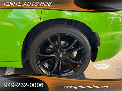 2017 Dodge Charger SE   - Photo 5 - Laguna Hills, CA 92653