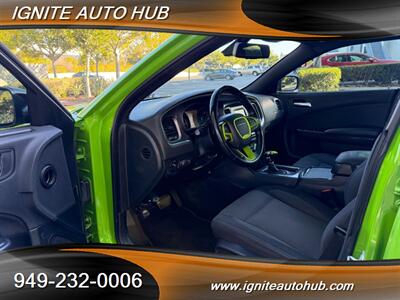 2017 Dodge Charger SE   - Photo 6 - Laguna Hills, CA 92653