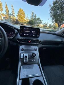 2021 Hyundai Santa Fe SEL - Photo 12 - Laguna Hills, CA 92653