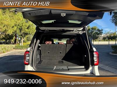 2023 Ford Expedition Limited   - Photo 5 - Laguna Hills, CA 92653