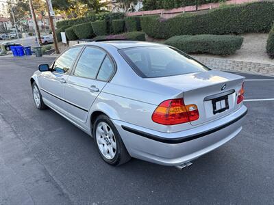 2002 BMW 325i - Photo 11 - San Diego, CA 92115