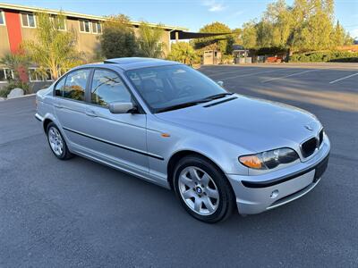 2002 BMW 325i - Photo 2 - San Diego, CA 92115