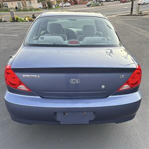 2002 Kia Spectra - Photo 4 - San Diego, CA 92115