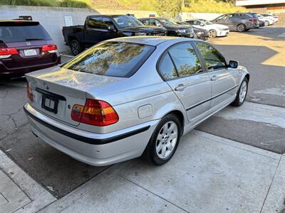 2002 BMW 325xi   - Photo 10 - San Diego, CA 92115
