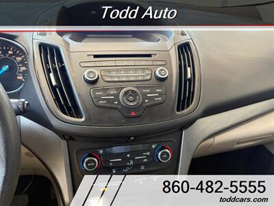 2017 Ford Escape SE   - Photo 16 - Torrington, CT 06790