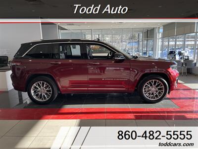 2022 Jeep Grand Cherokee Summit   - Photo 2 - Torrington, CT 06790