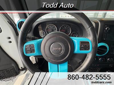 2014 Jeep Wrangler Unlimited Sport   - Photo 13 - Torrington, CT 06790
