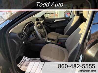 2022 Ford Escape SE   - Photo 8 - Torrington, CT 06790