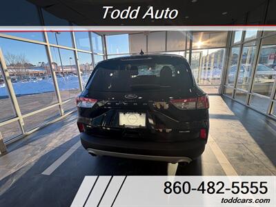 2022 Ford Escape SE   - Photo 5 - Torrington, CT 06790
