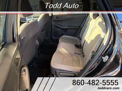 2022 Ford Escape SE   - Photo 9 - Torrington, CT 06790