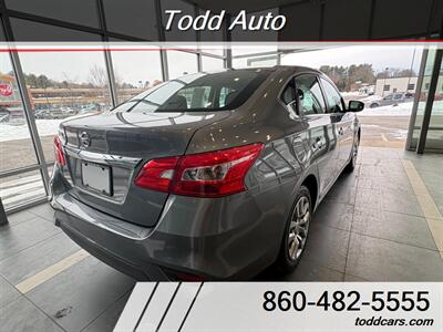 2018 Nissan Sentra S   - Photo 4 - Torrington, CT 06790