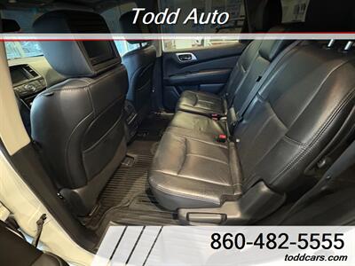 2014 Nissan Pathfinder S   - Photo 11 - Torrington, CT 06790