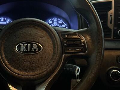 2017 Kia Sportage LX Sport Utility 4D   - Photo 20 - Manassas, VA 20109