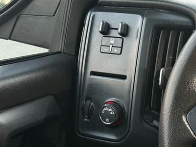 2014 GMC Sierra 1500 Pickup 4D 5 3/4 ft - Photo 18 - Manassas, VA 20109