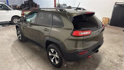 2014 Jeep Cherokee TrailHawk Sport Utility 4D - Photo 9 - Manassas, VA 20109