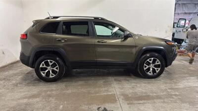 2014 Jeep Cherokee TrailHawk Sport Utility 4D - Photo 3 - Manassas, VA 20109