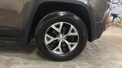 2014 Jeep Cherokee TrailHawk Sport Utility 4D - Photo 55 - Manassas, VA 20109