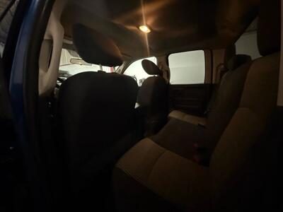 2011 RAM 1500 ST Pickup 4D 6 1/3 ft - Photo 32 - Manassas, VA 20109