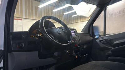 2014 Freightliner Sprinter High Roof Extended w/170  WB Van 3D   - Photo 18 - Manassas, VA 20109
